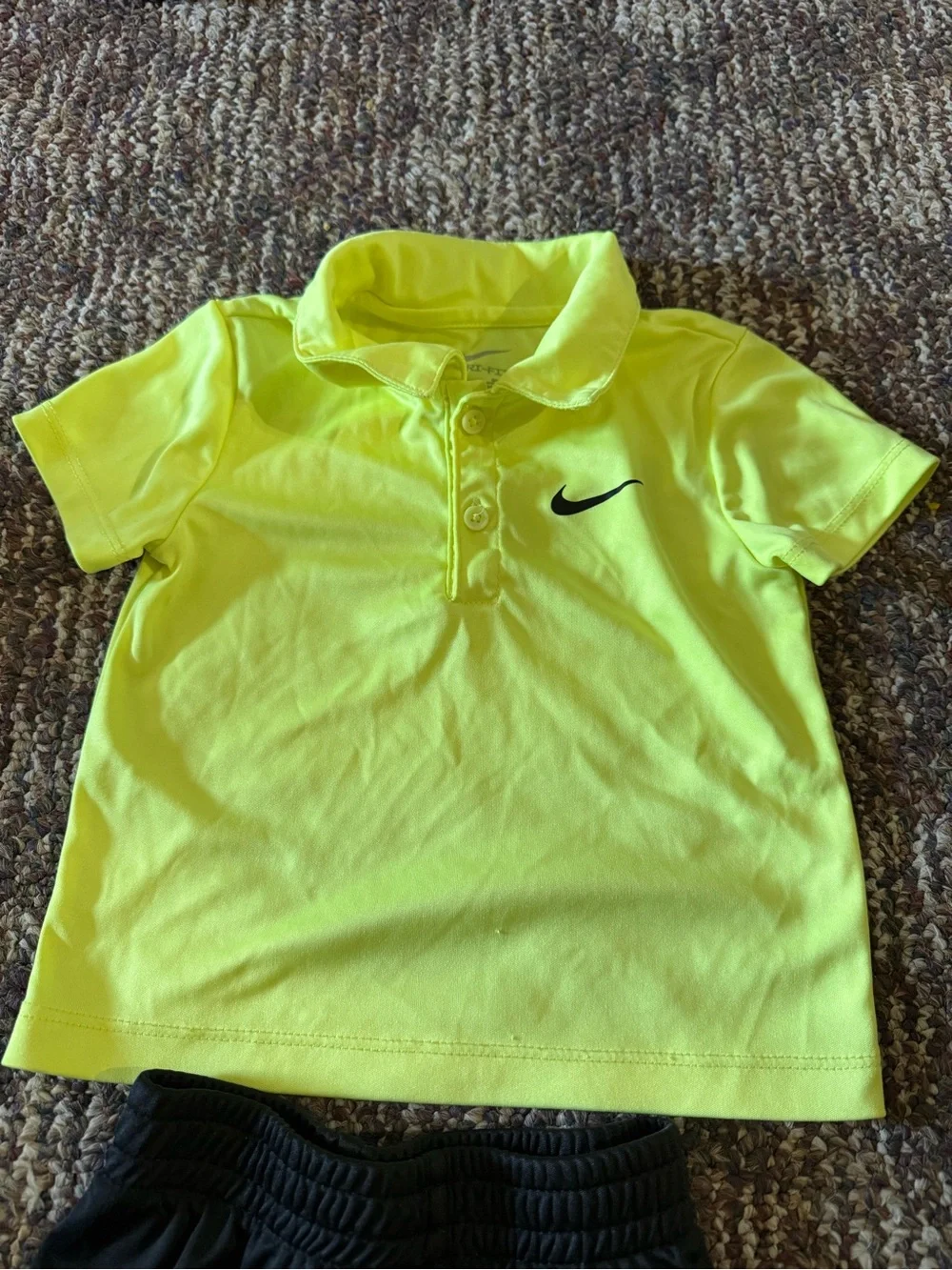 Nike Neon Yellow Polo and Black Athletic Shorts Set - Picture 4 of 5